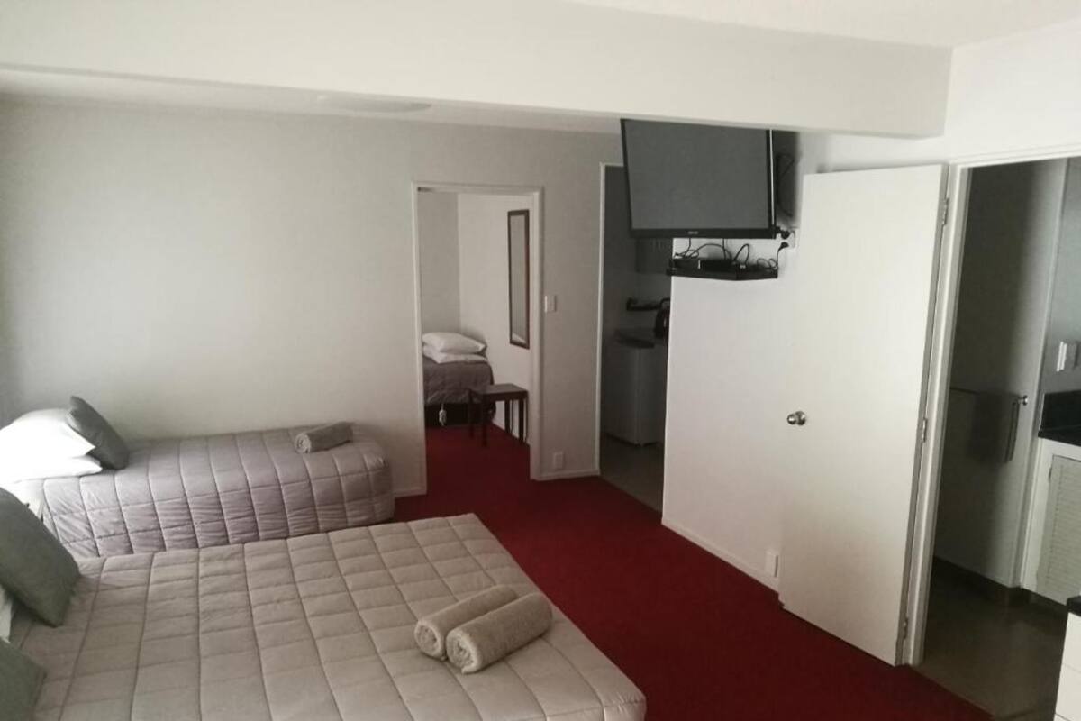 Suite familiare | Ferro/asse da stiro, Wi-Fi gratuito, lenzuola