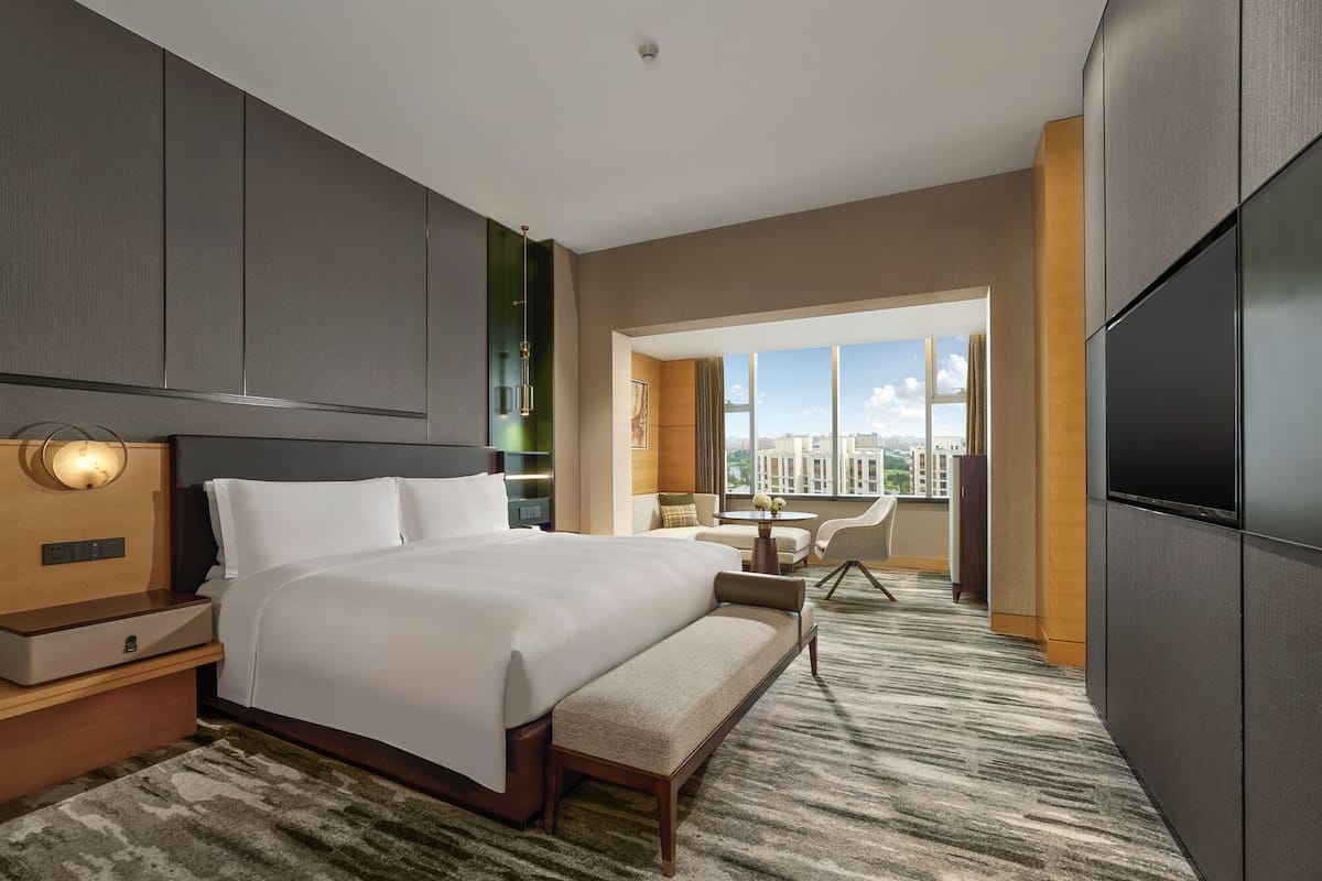 Premium bedding, minibar, in-room safe, individually decorated