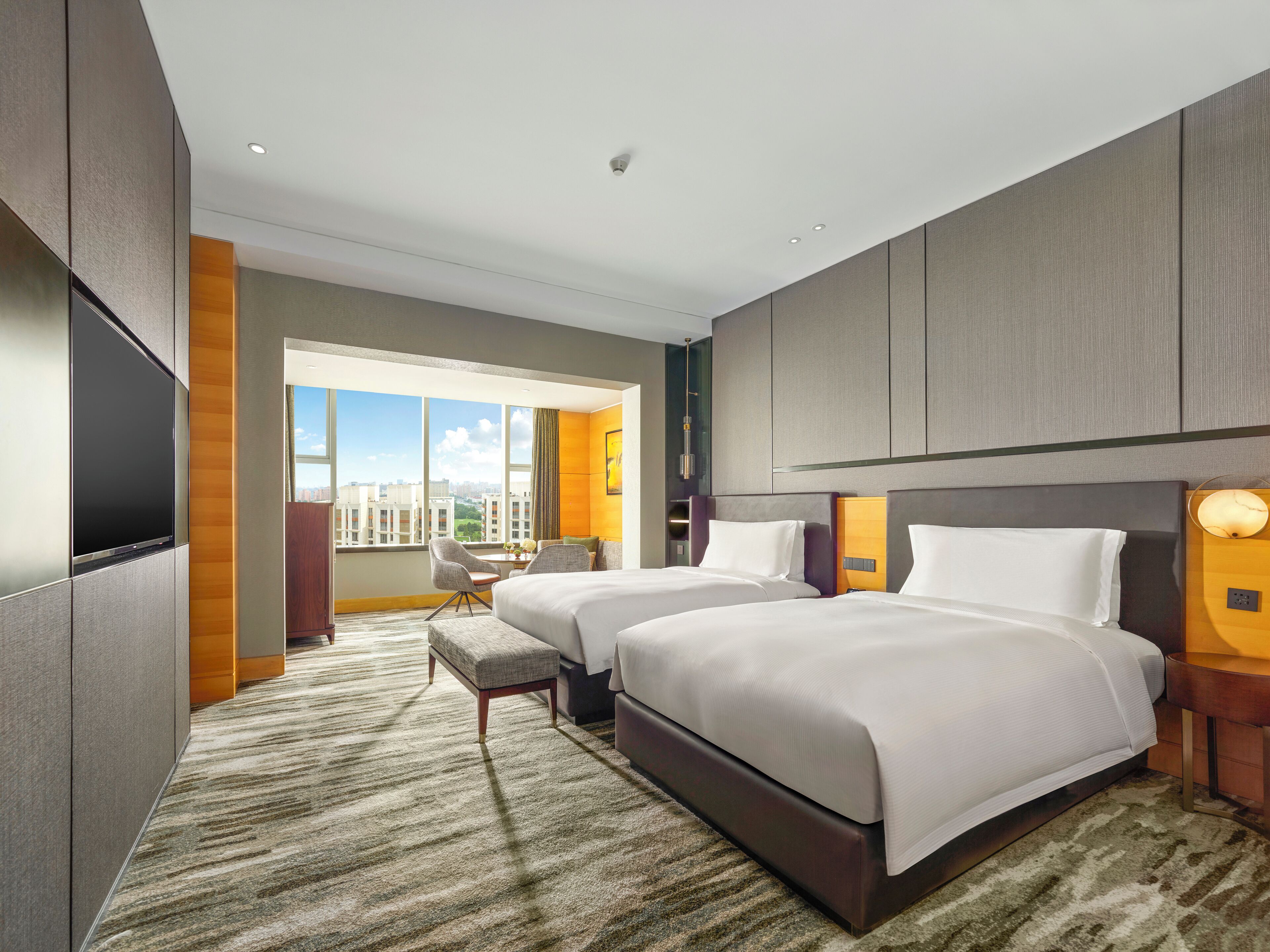 Tomannsrom | Sengetøy av topp kvalitet, dundyner, minibar og safe på rommet