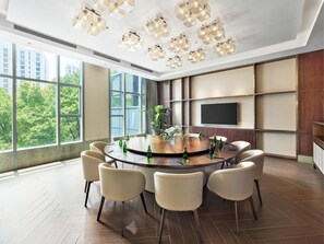Executive-Lounge
