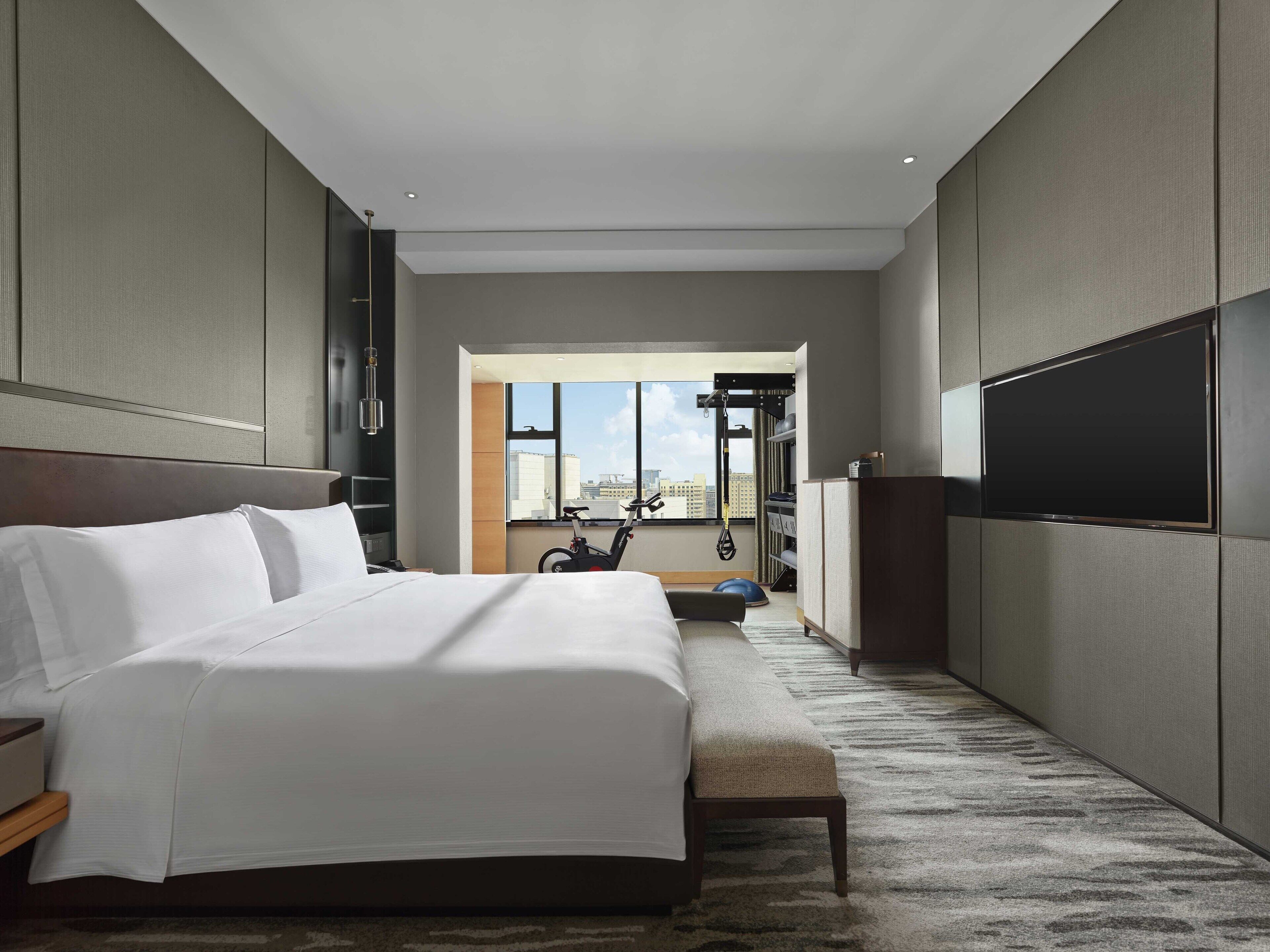 룸 (Five Feet To Fitness) | 고급 침구, 오리/거위털 이불, 미니바, 객실 내 금고