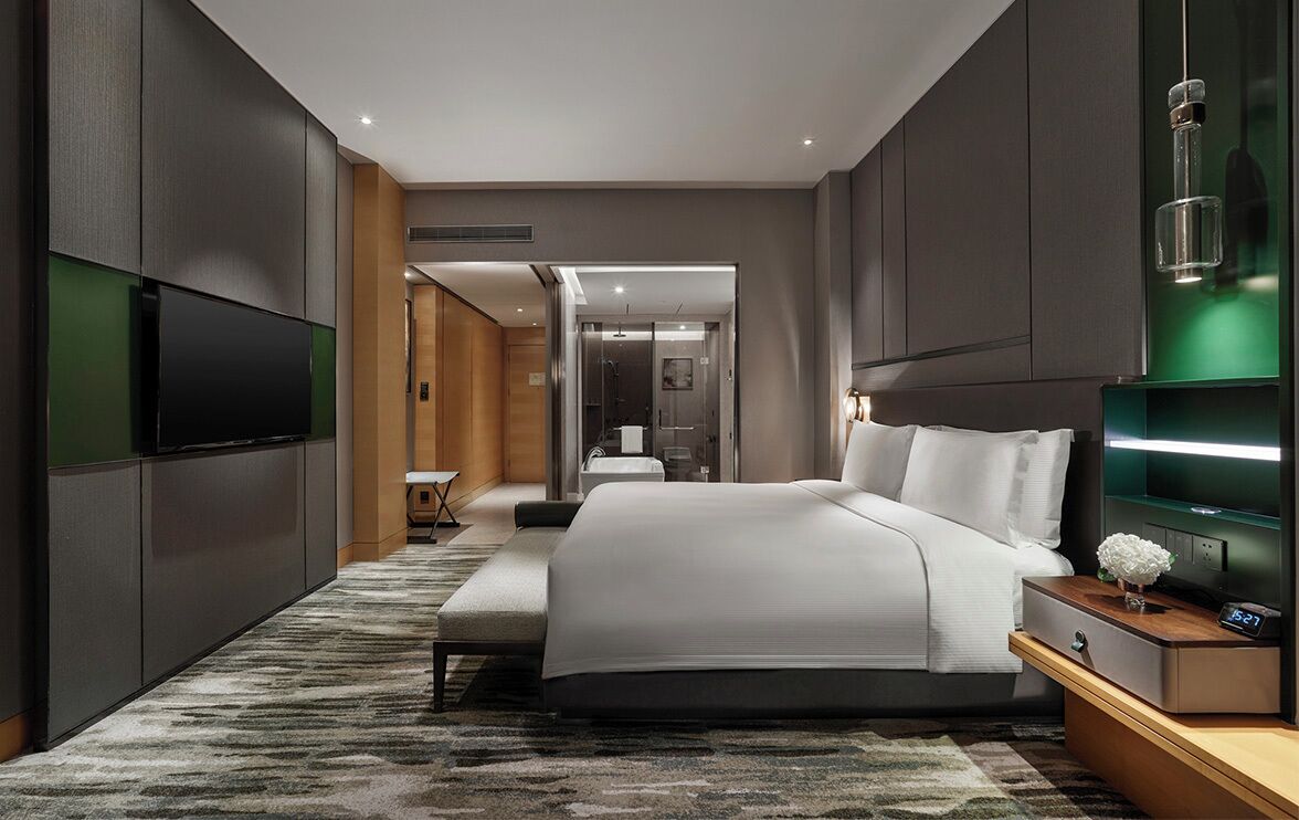 Premium bedding, down duvets, minibar, in-room safe