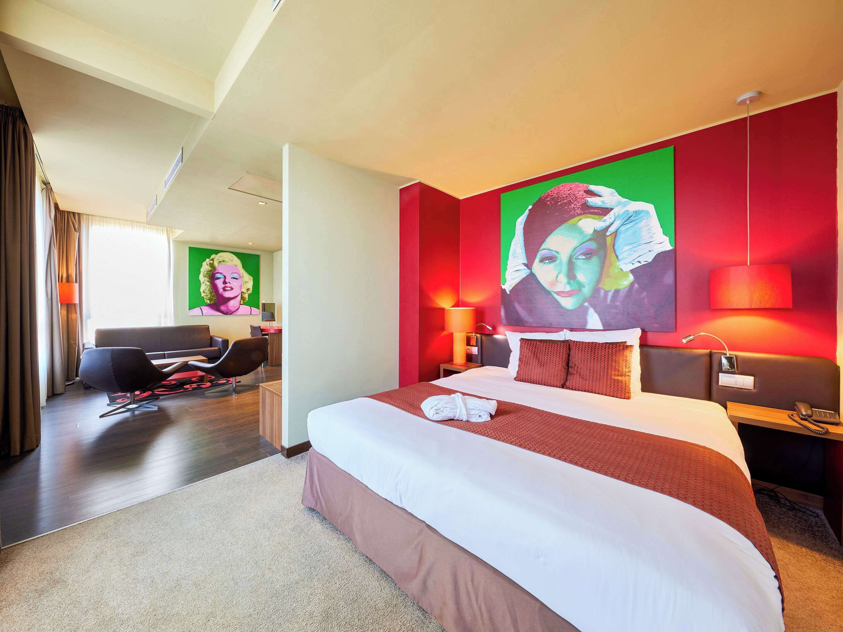 1 bedroom, in-room safe, desk, laptop workspace