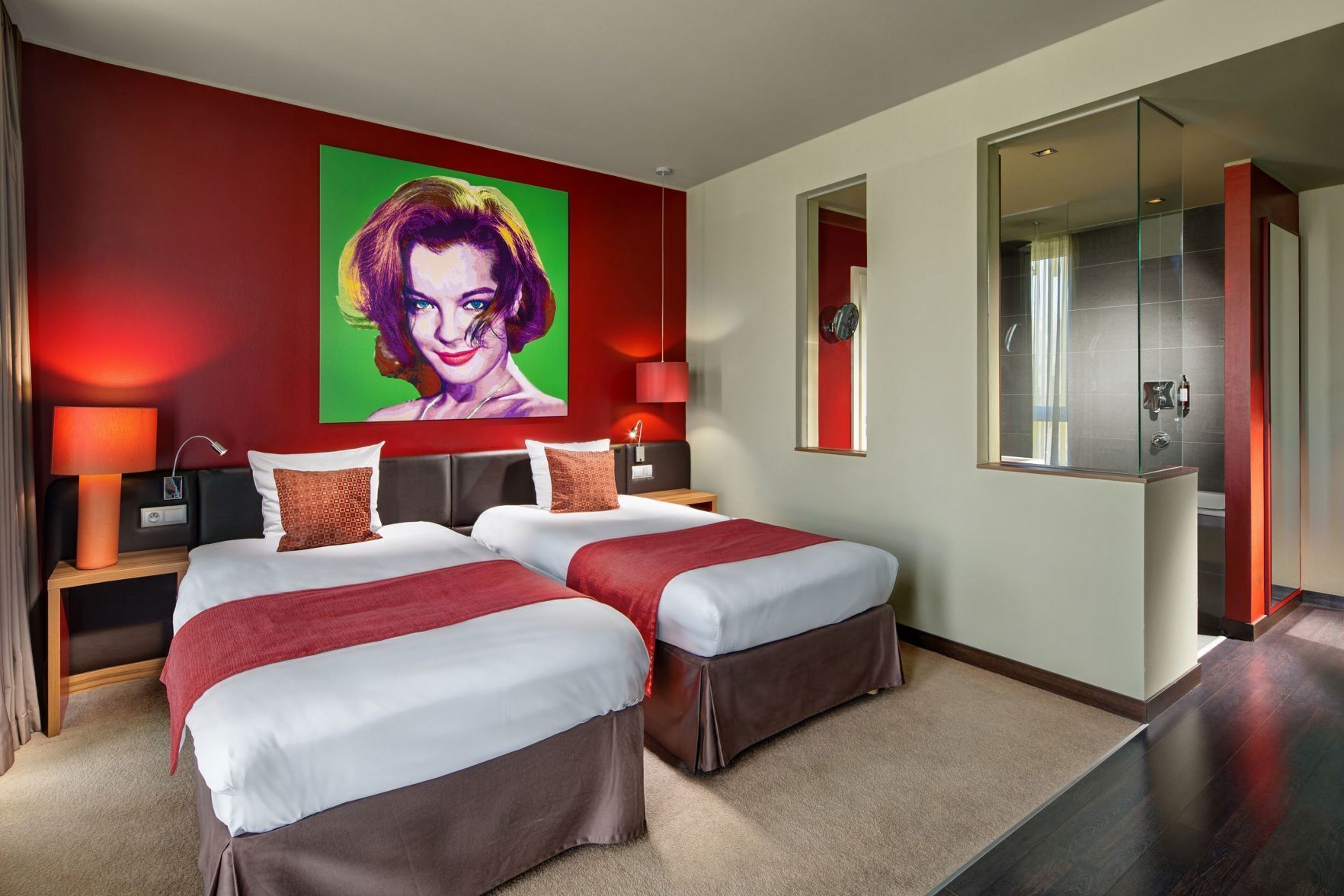 In-room safe, desk, laptop workspace, soundproofing