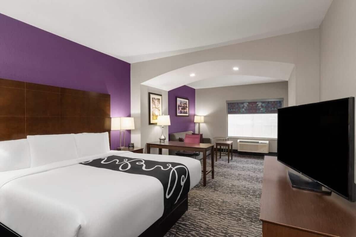 Premium bedding, pillowtop beds, desk, iron/ironing board
