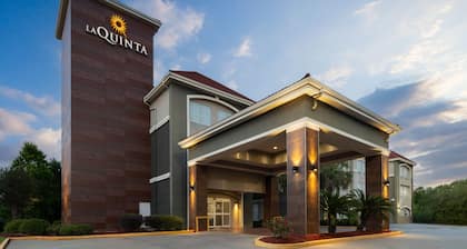 La Quinta Inn & Suites by Wyndham Baton Rouge Denham Springs