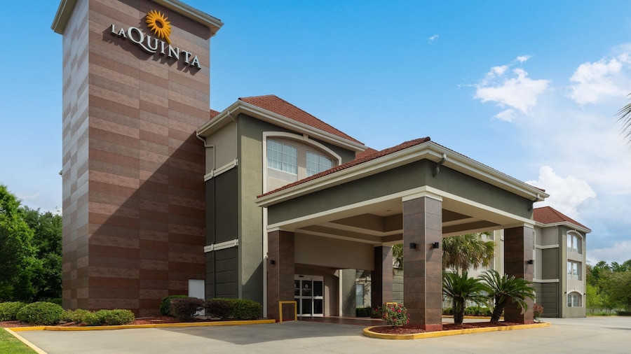 La Quinta Inn & Suites by Wyndham Baton Rouge Denham Springs