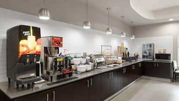 Free daily continental breakfast