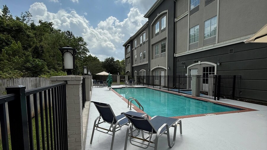 La Quinta Inn & Suites by Wyndham Baton Rouge Denham Springs