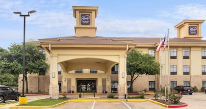 Sleep Inn & Suites Bush Intercontinental - IAH East