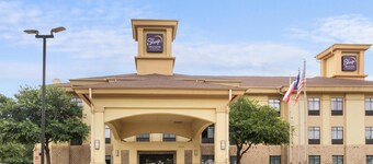 Sleep Inn & Suites Bush Intercontinental - IAH East