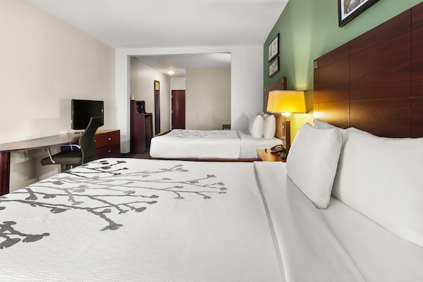 Suite, Mehrere Betten, Nichtraucher | Select-Comfort-Betten, individuell dekoriert, individuell eingerichtet