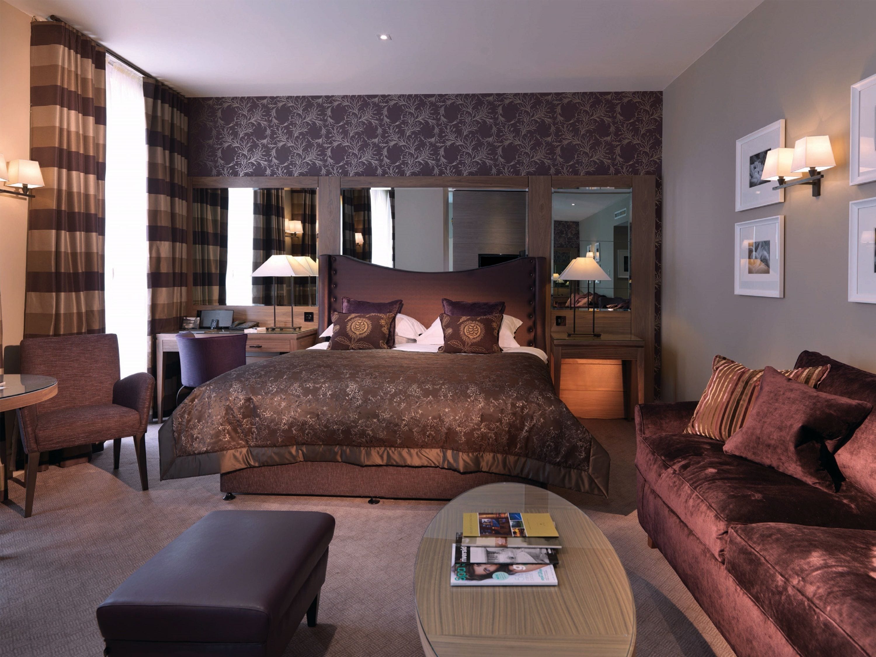 executive suite | egyptian cotton sheets, premium bedding, minibar, in-room safe