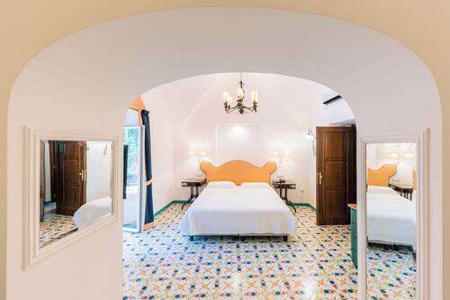 Superior Double or Twin Room | 1 bedroom, in-room safe, blackout drapes, free WiFi