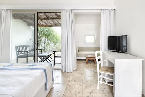 Classic Triple Room | View from room