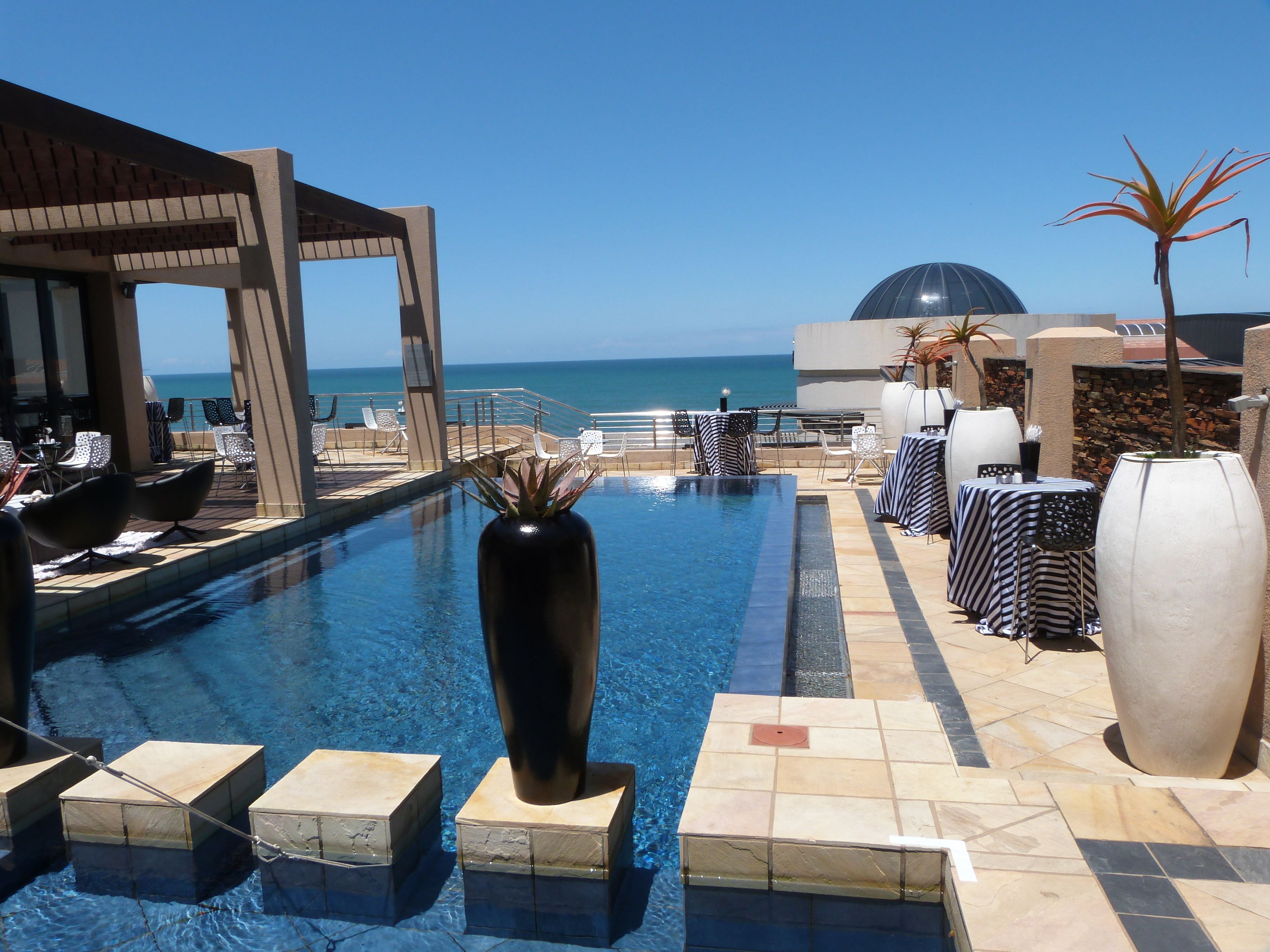 outdoor pool, pool loungers