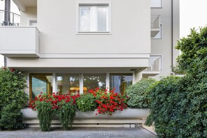 Front of property - Hotel Sylvia (Camaiore)
