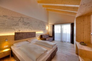 Caja de seguridad en la habitación y cortinas blackout 