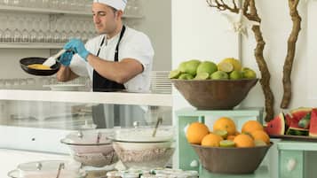 Desayuno buffet incluido todos los días