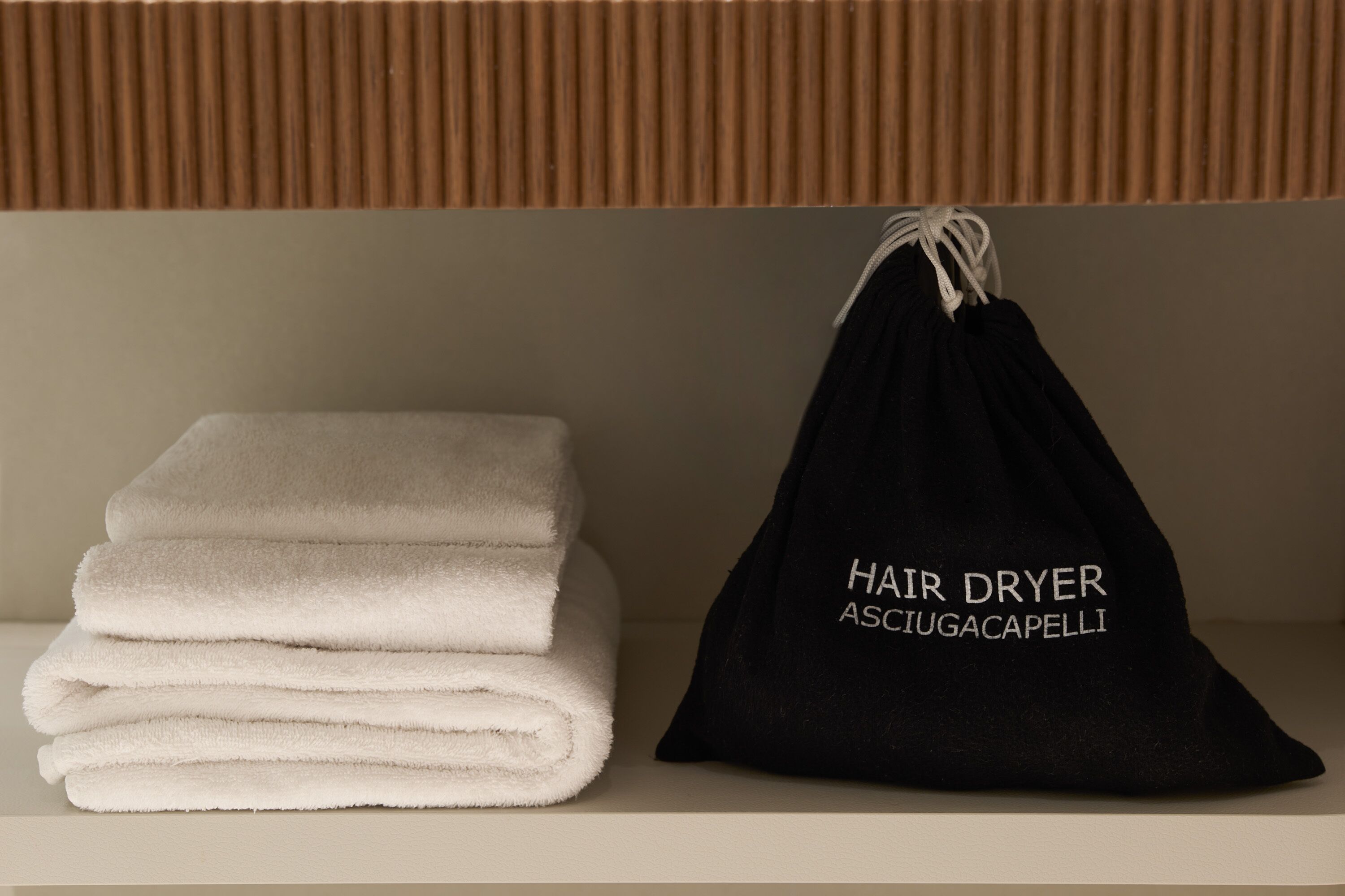 double or twin room (letto extra vista mare) | bathroom | combined shower/bathtub, free toiletries, hair dryer, bidet