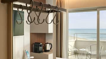 Minibar, in-room safe, desk, soundproofing