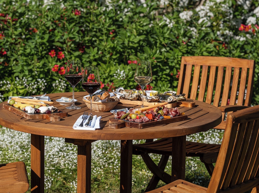 La Baronnie Hotel & Spa by null