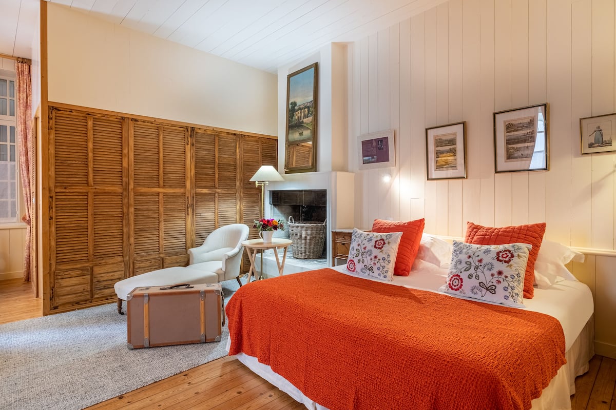 Superior-Doppelzimmer | Hochwertige Bettwaren, Zimmersafe, individuell dekoriert