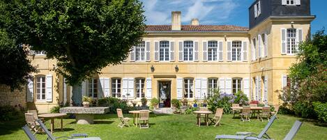 Majoituspaikan julkisivu