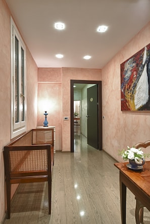 1 bedroom, memory-foam beds, minibar, in-room safe