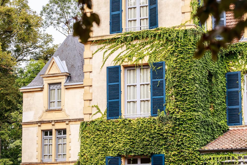 Chateau De Champlong