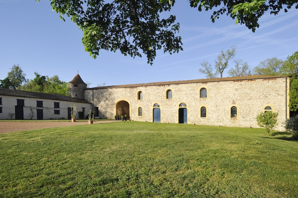 Château de Champlong by null