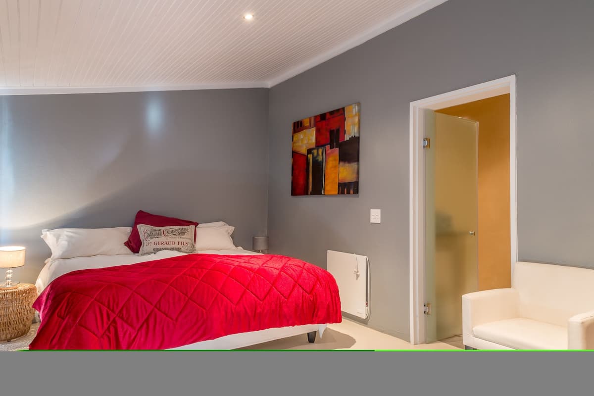 Room, Kitchenette, Garden View | Premium bedding, WiFi (free)