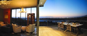 Balcony - Colourful Manor Luxury Lodge (Cape Town)
