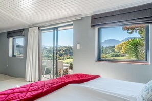 Bathroom - Colourful Manor Luxury Lodge (Cape Town)