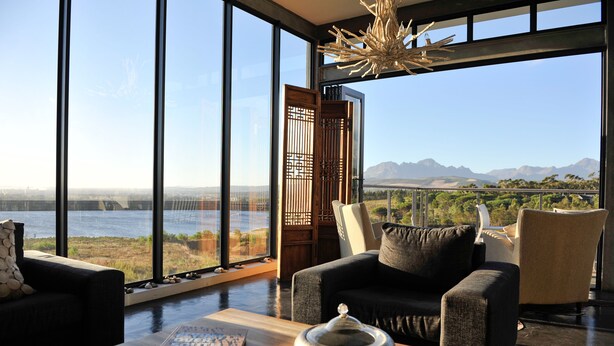 Unclassified image, 1 of 65, button - Colourful Manor Luxury Lodge (Cape Town)