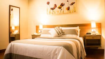 Minibar, in-room safe, desk, iron/ironing board