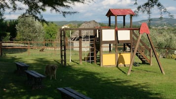 Children's play area - outdoor