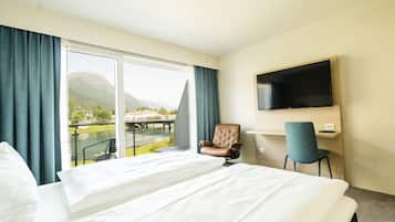 Superior Double Room, Balcony, River View | Premium bedding, desk, laptop workspace, free WiFi