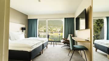 Pillow-top beds, desk, laptop workspace, free WiFi