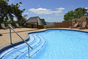 Outdoor pool, pool loungers