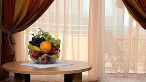 Panoramic Apartment, 1 Bedroom | Living room | TV - Hotel Regina (Bijela)