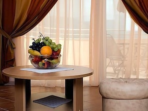 Panoramic Apartment, 1 Bedroom | Living room