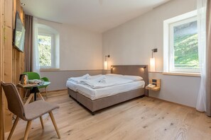 มินิบาร์, ตู้นิรภัยในห้องพัก, Wi-Fi ฟรี, ผ้าปูที่นอน