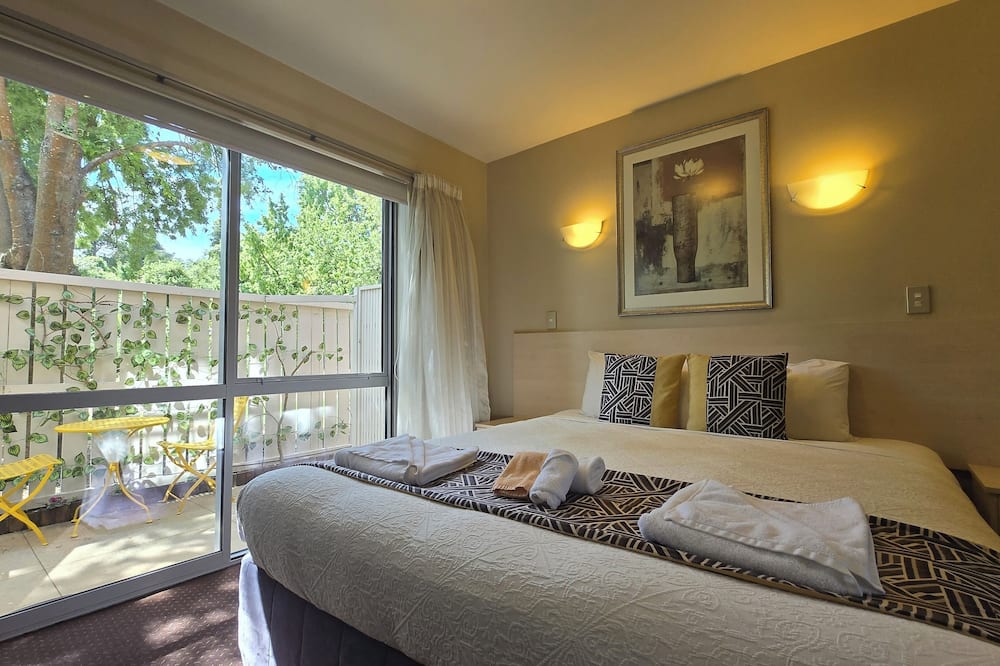 162 Kings of Riccarton Motel
