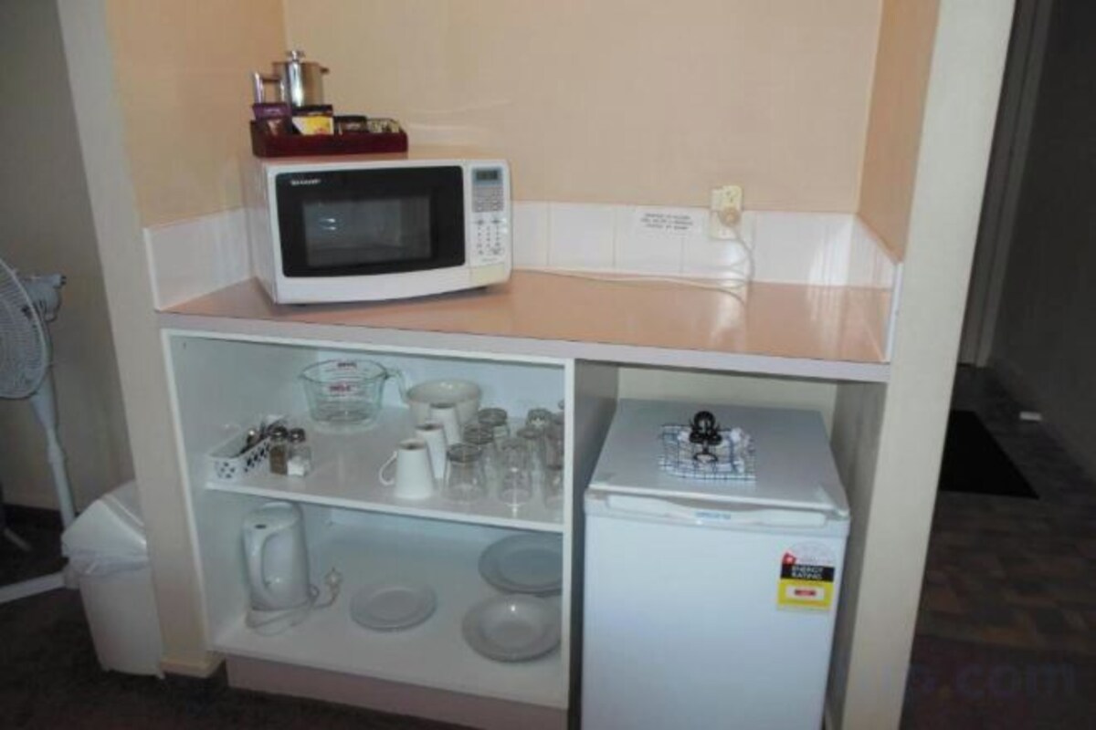 Deluxe Twin Studio