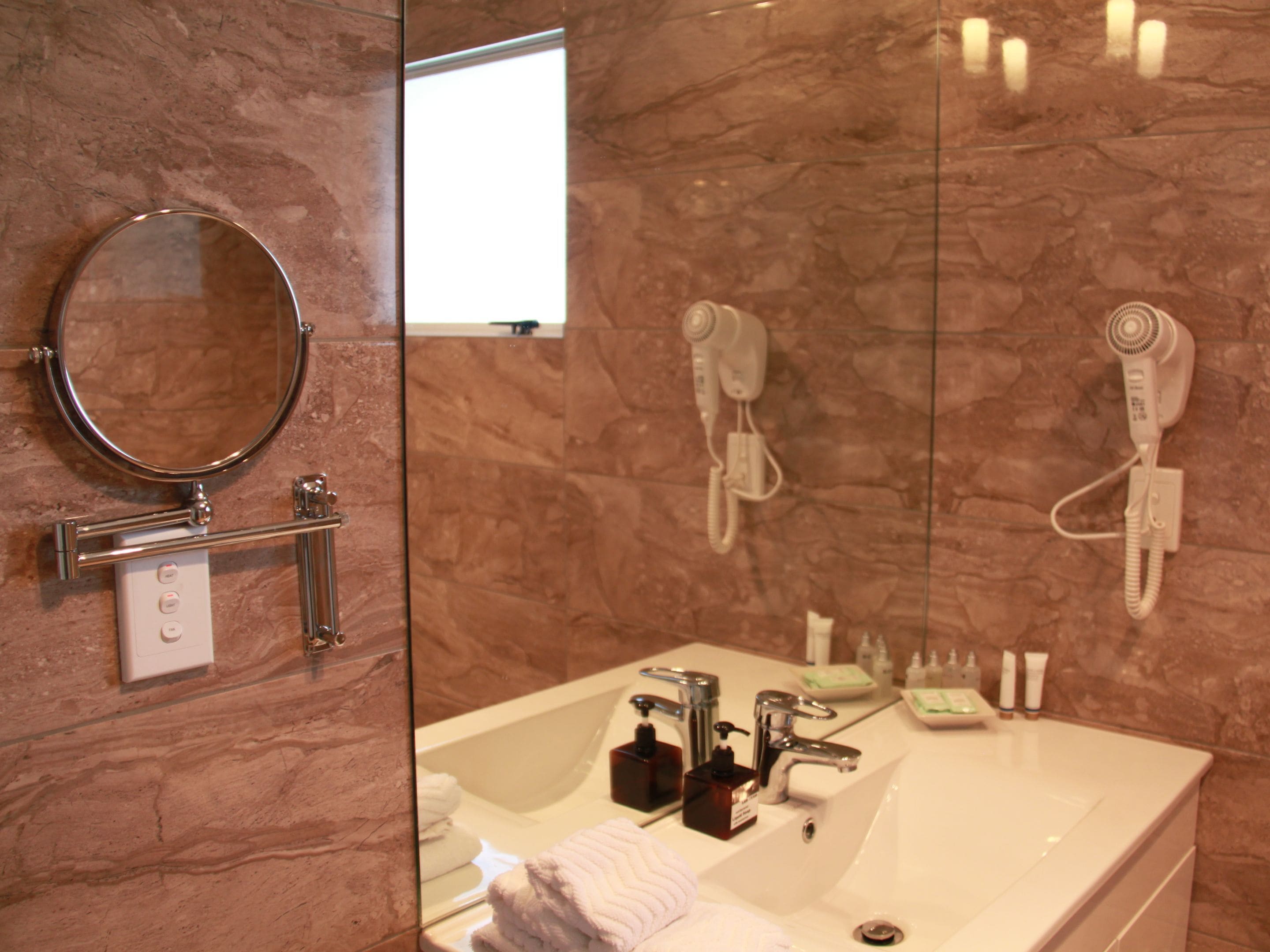 Foto - ASURE Camelot Arms Motor Lodge