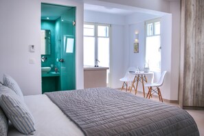 Superior Suite, 2 Bedrooms, Balcony, Sea View | Egyptian cotton sheets, premium bedding, memory foam beds, minibar -  Anemomiloi Andros (Andros)