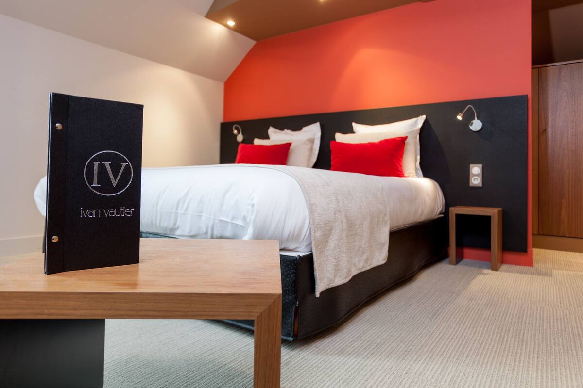 1 bedroom, minibar, in-room safe, desk