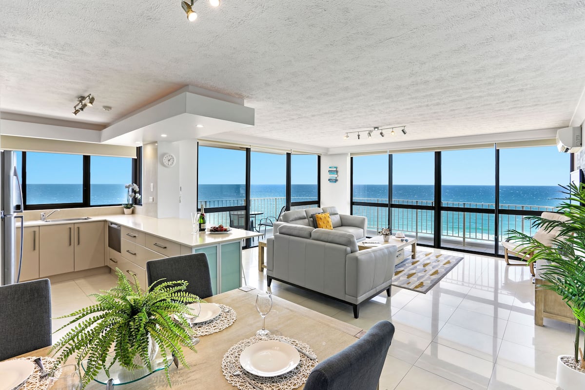 2 Bedroom Beach Front Superior | Iron/ironing board, WiFi (free), individually decorated