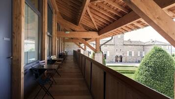 Phòng dành cho gia đình (in the annex) | Két bảo mật tại phòng, màn/rèm cản sáng